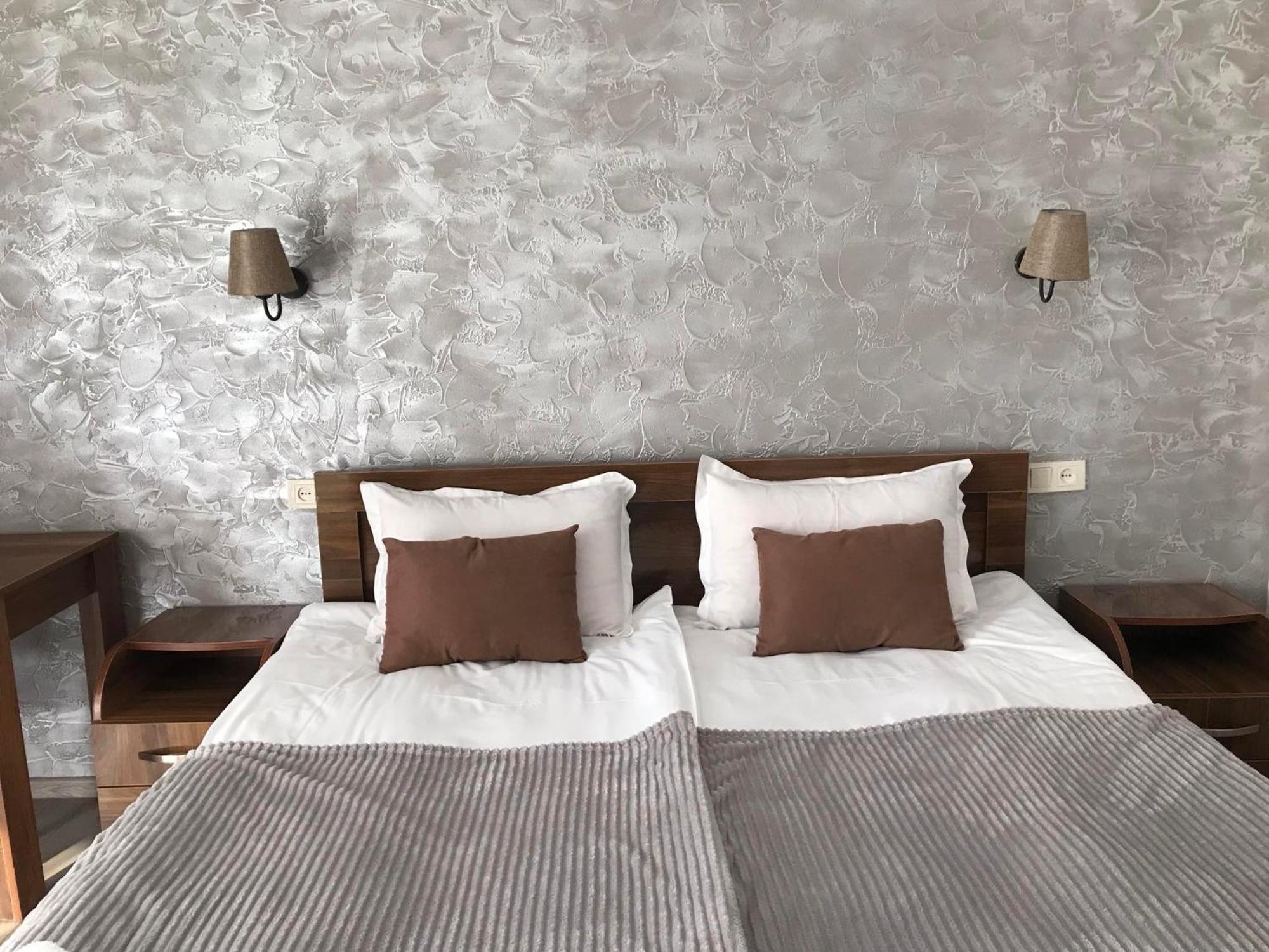 Hotel Ninama Mestia Habitación foto