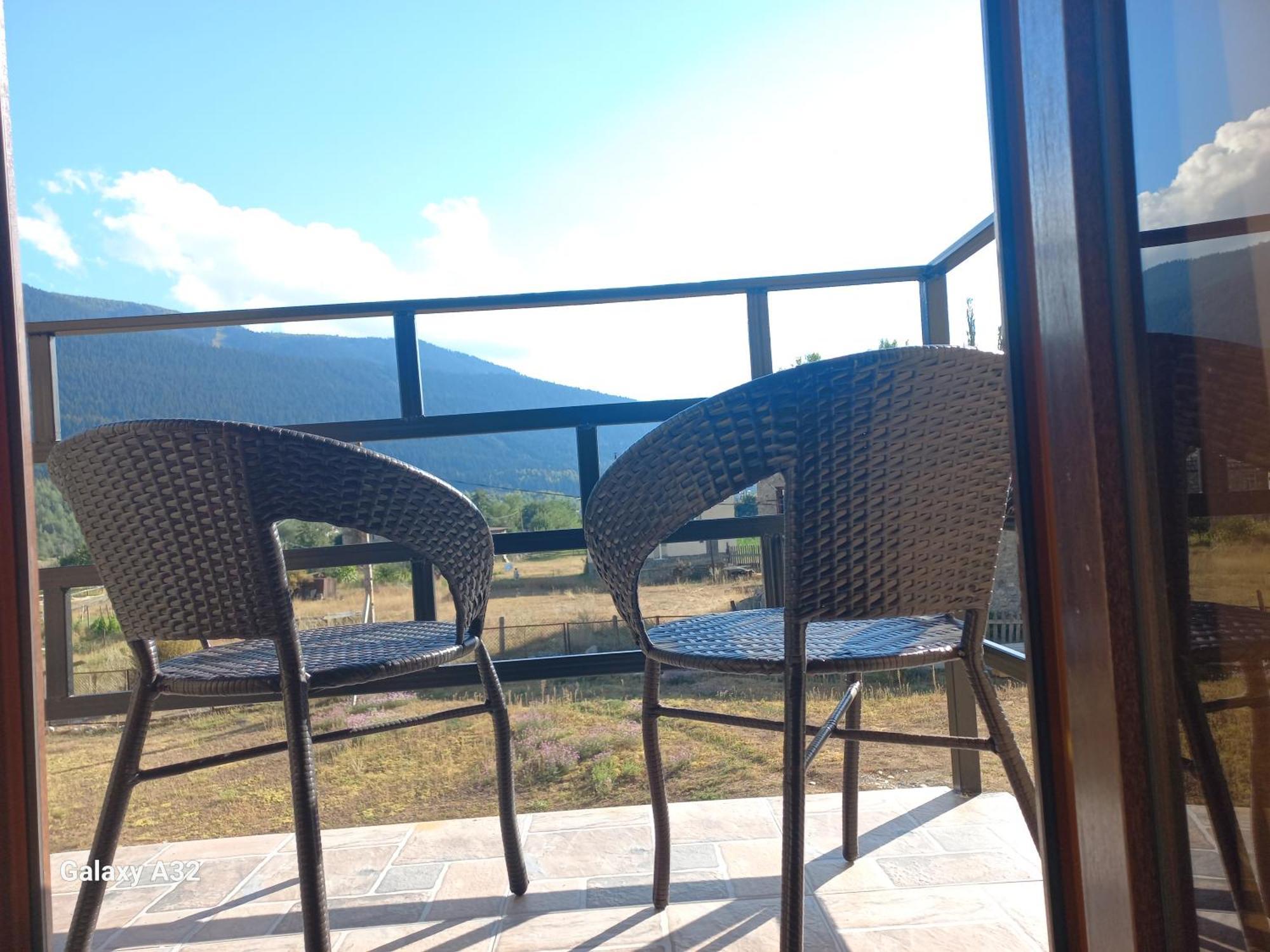Hotel Ninama Mestia Habitación foto