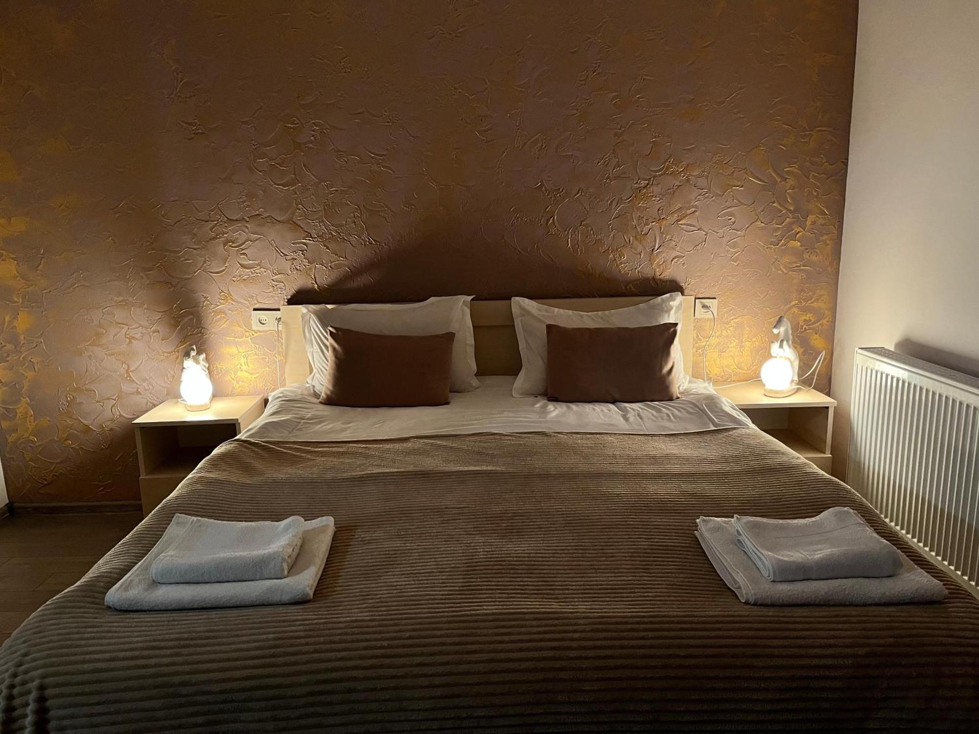 Hotel Ninama Mestia Habitación foto